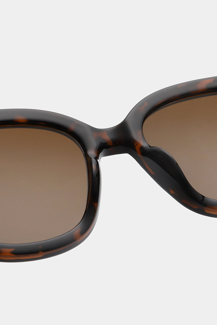 A.Kjaerbede Billy KL2106 Demi Tortoise Sunglasses - Olivia Grace Fashion
