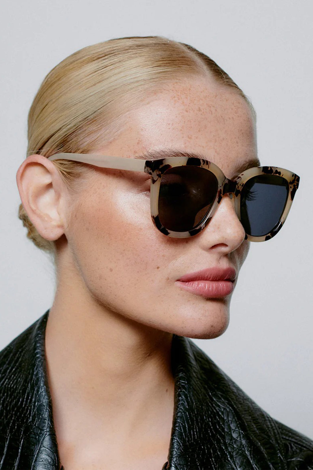 A.Kjaerbede Billy KL2106 Hornet Sunglasses - Olivia Grace Fashion