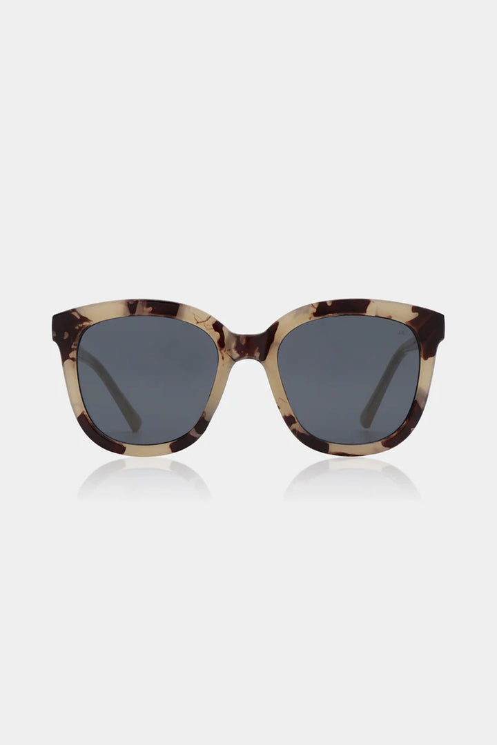 A.Kjaerbede Billy KL2106 Hornet Sunglasses - Olivia Grace Fashion
