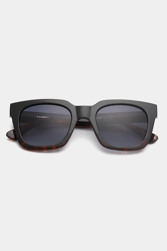 A.Kjaerbede Nancy KL1912 Black Demi Tortoise Sunglasses - Olivia Grace Fashion