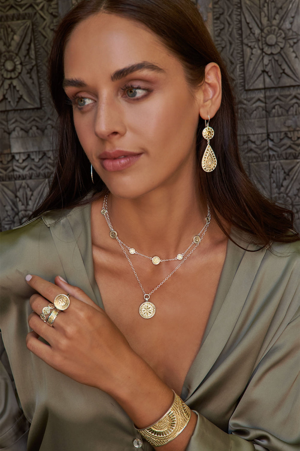 Anna Beck NK10659 Round Flower Reversible Necklace Gold Silver - Olivia Grace Fashion