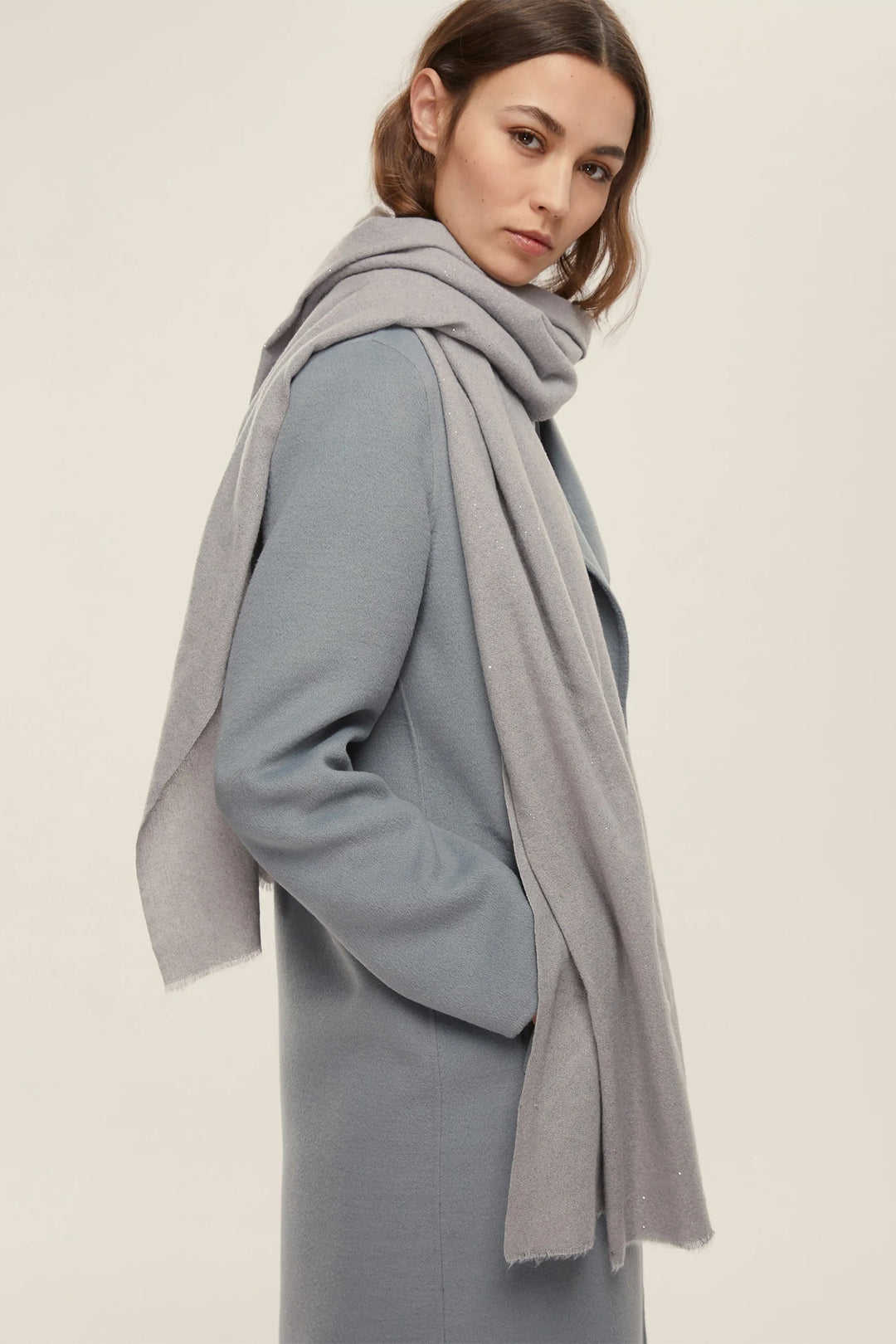 Emme Rinvio Grey Lurex Embellished Scarf 2525546021200