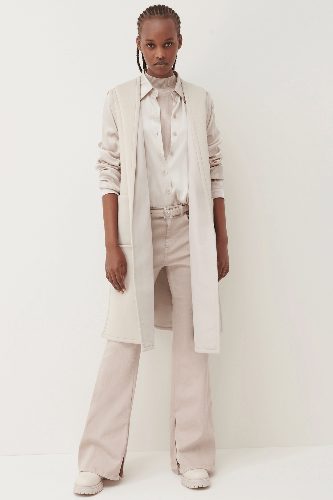 Marella Diamond 2362760336200 Natural Beige Sleeveless Coat