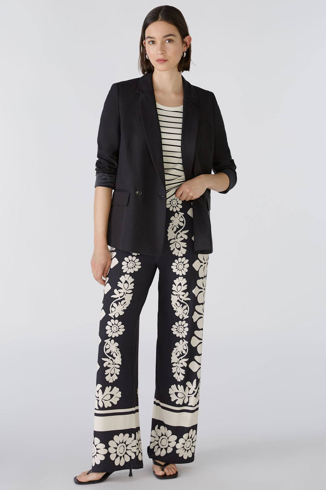 Oui 88258 Black Camel Marlene Block Flower Print Pull-On Trousers - Olivia Grace Fashion
