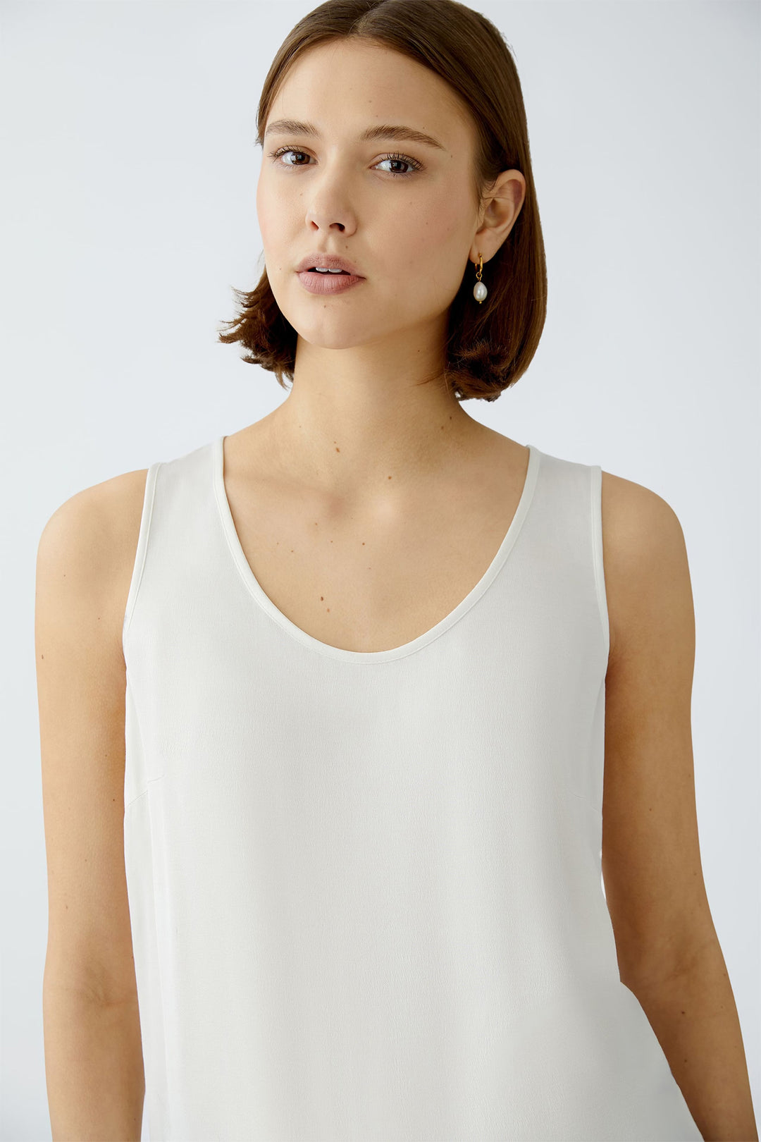 Oui 91987 Gardenia Off White Sleeveless Top 1018