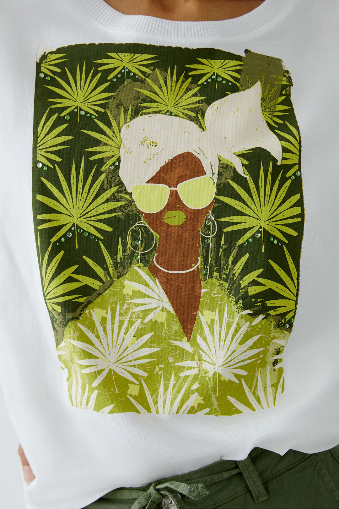 Oui 93271 White Tropical Palm Print T-Shirt - Olivia Grace Fashion