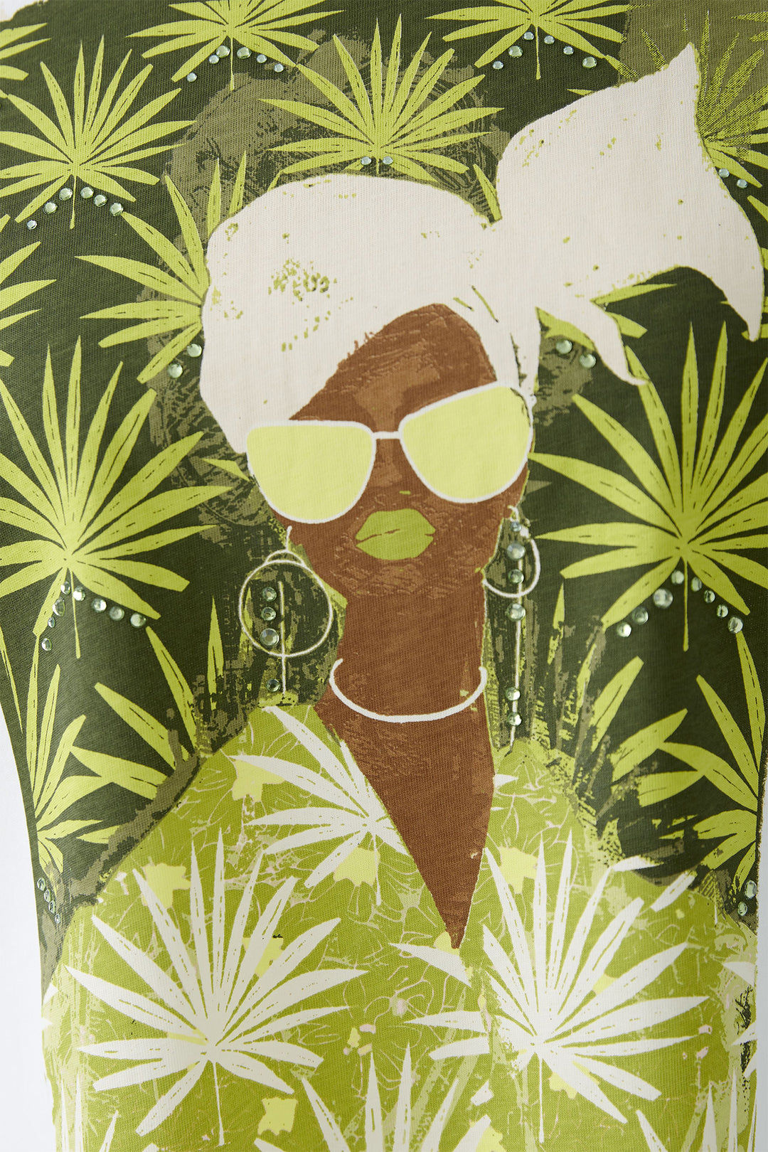 Oui 93271 White Tropical Palm Print T-Shirt - Olivia Grace Fashion