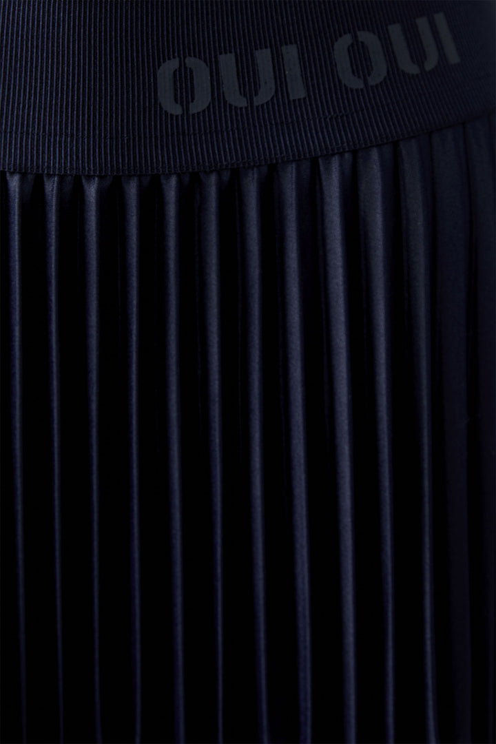 Oui 95398 Pleated Pull-On Midi Skirt Dark Blue 5742 - Olivia Grace Fashion