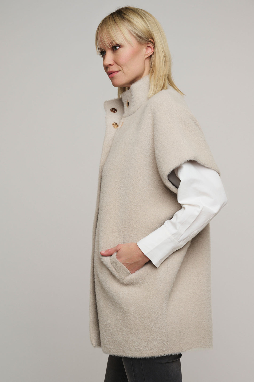 Rino & Pelle Knitted Jacket Short Sleeve Stone Helen 5002411 - Olivia Grace Fashion