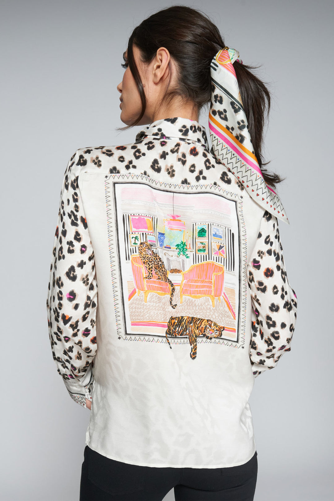 Vilagallo Shirt Animal Print Lounging Cats 31908 - Olivia Grace Fashion