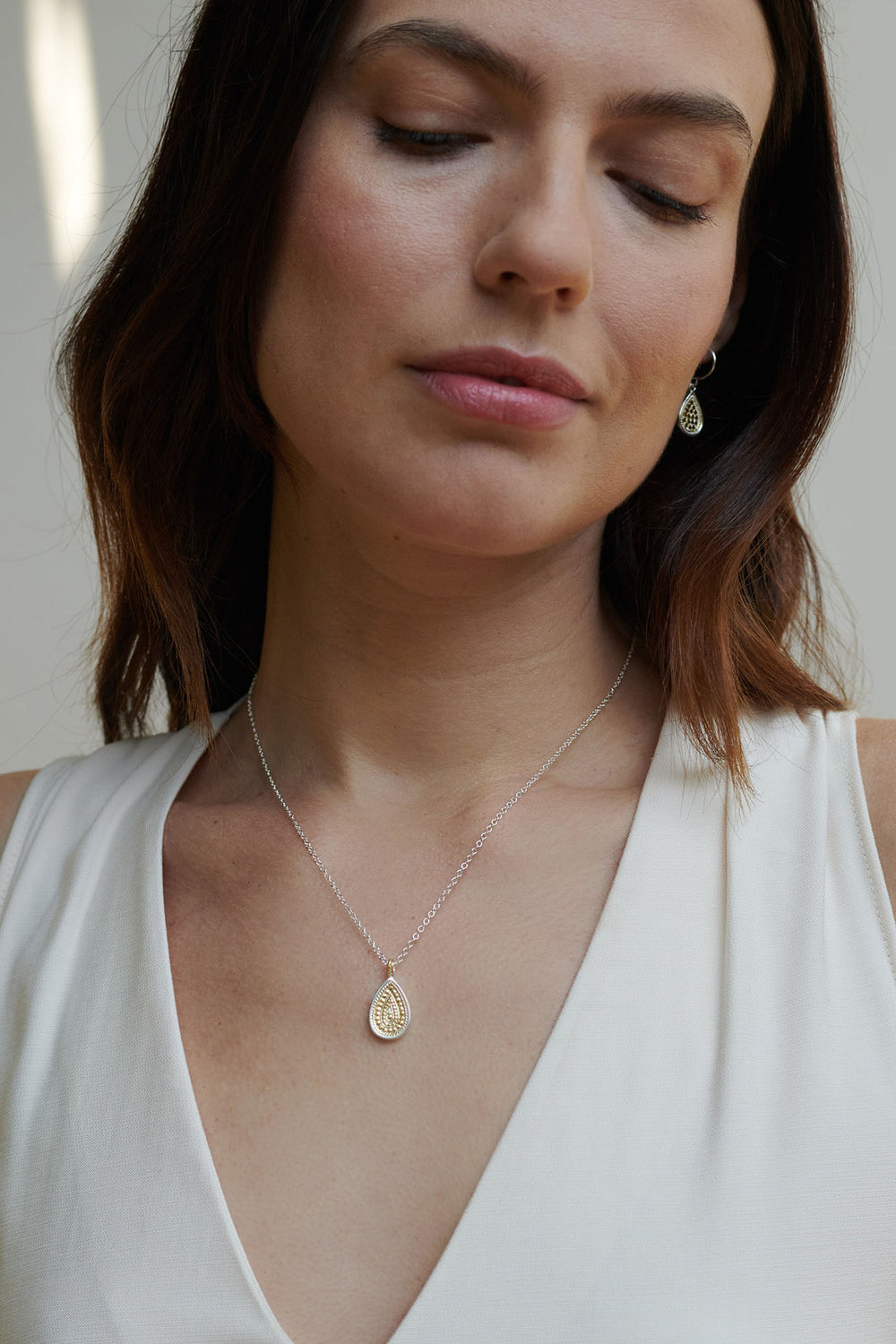 Anna Beck 4174N-TWT Classic Reversible Teardrop Pendant Necklace - Olivia Grace Fashion