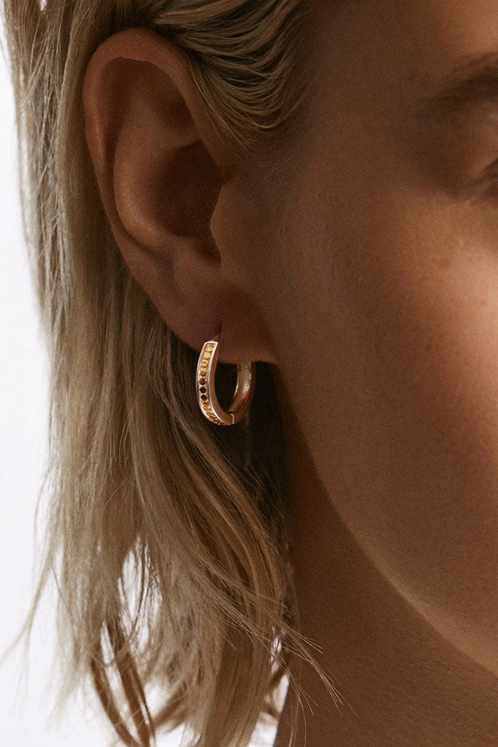 Anna Beck ER10295-TWT Classic Small Hinge Reversible Hoop Earrings - Olivia Grace Fashion
