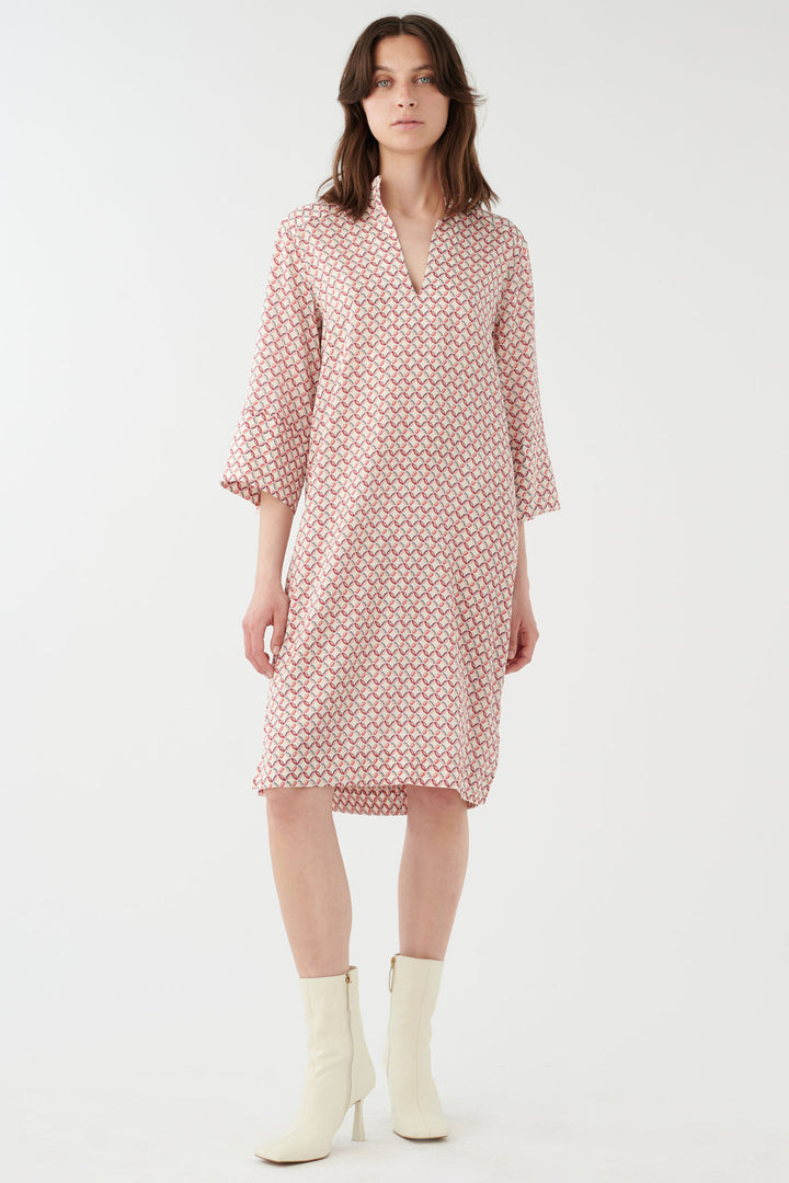 Dea Kudibal Sibel 1330124 5742 Ray Pink Print V-Neck Dress With Sleeves - Olivia Grace Fashion