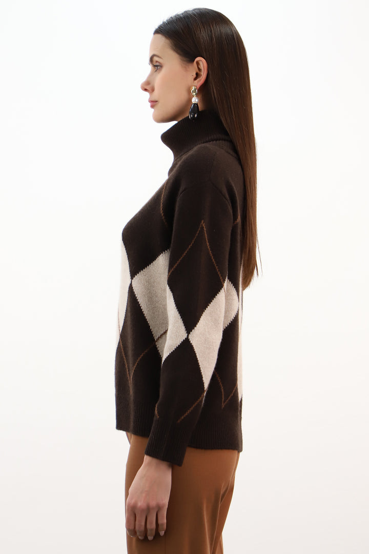Estheme Americano, Oat &amp; Tam Argyle High Neck Jumper WES26B26H, styled