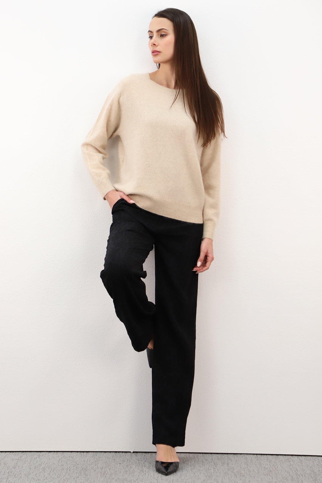 Estheme Champagne Beige Raglan Round Neck Jumper WES24A55CB-1, detail