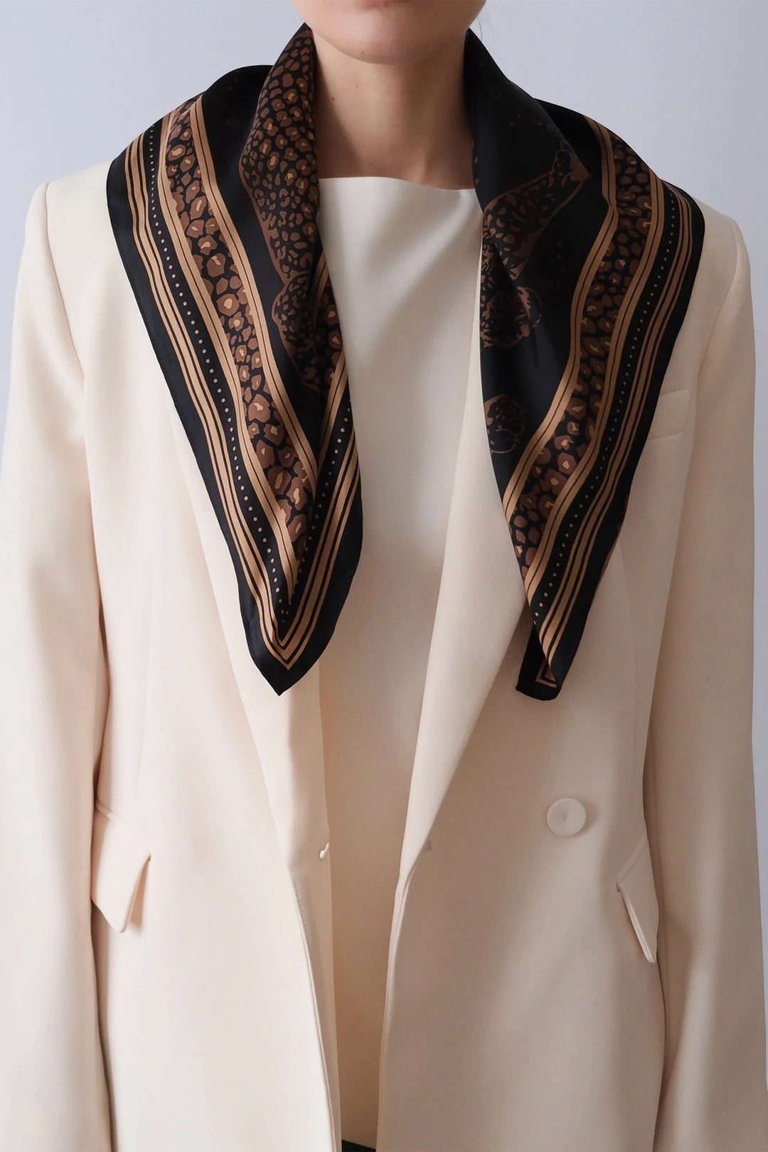 Le Scarf Silk Scarf Gemini Black &amp; Mocha Mousse 65cm