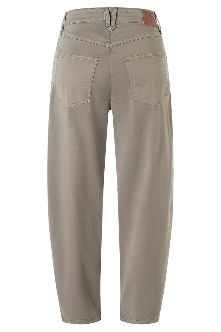 Mac Bora 2.3 Zip Mat Green Antique Authentic Stretch Gabardine Trousers 3141-00-0434L 662A, back view, flat