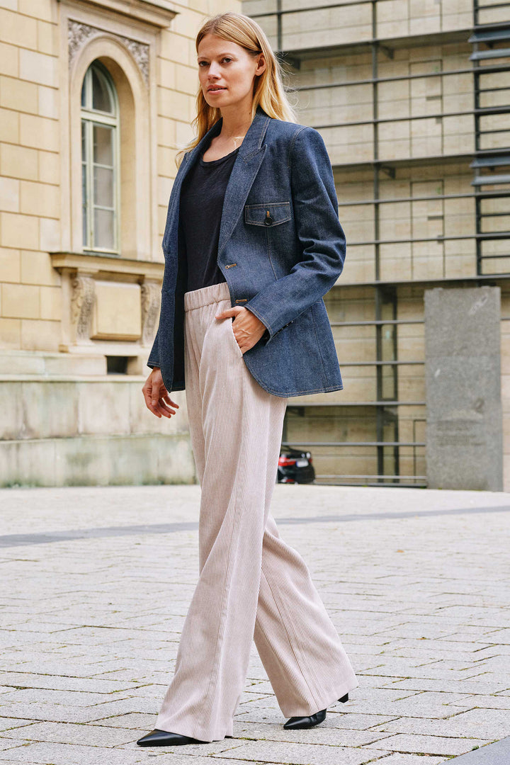 Mac Chiara White Sand Beige Fluid Corduroy Trousers 30L - front view, styled with denim blazer