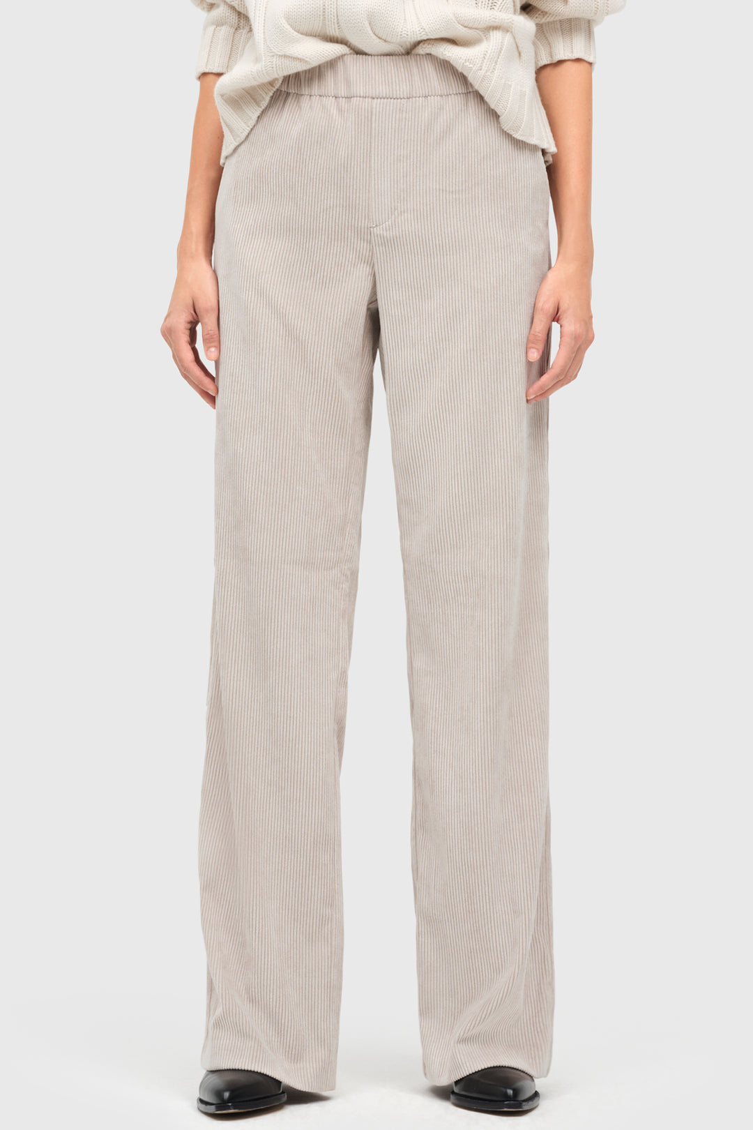 Mac Chiara White Sand Beige Fluid Corduroy Trousers 32L - front view, styled with knitwear