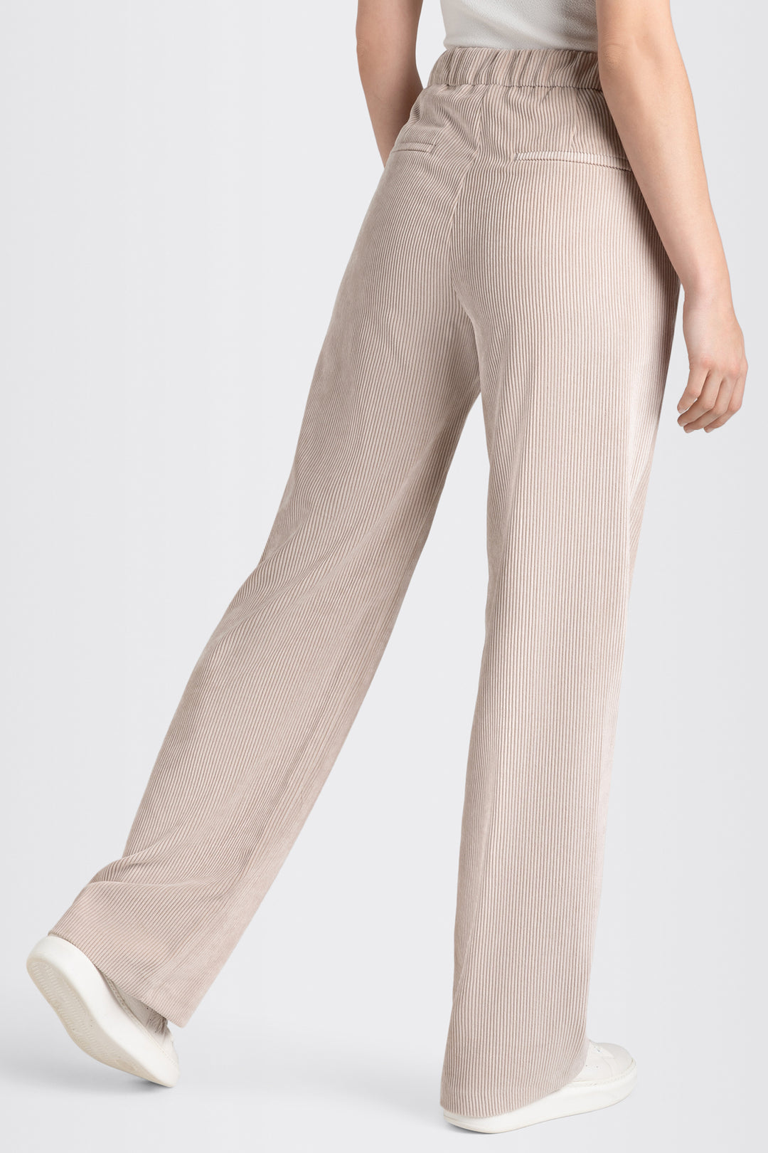 Mac Chiara White Sand Beige Fluid Corduroy Trousers 32L - back view, walking