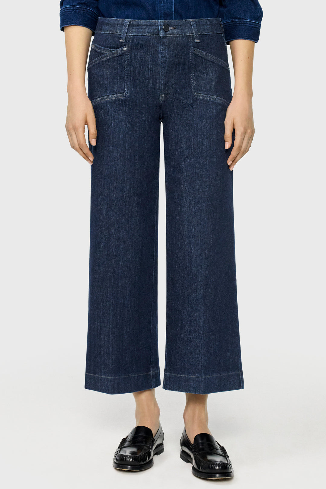 Mac Dream Culotte Pocket Fashion Rinsed Blue Mega Flex Jeans 27L - front view, cropped
