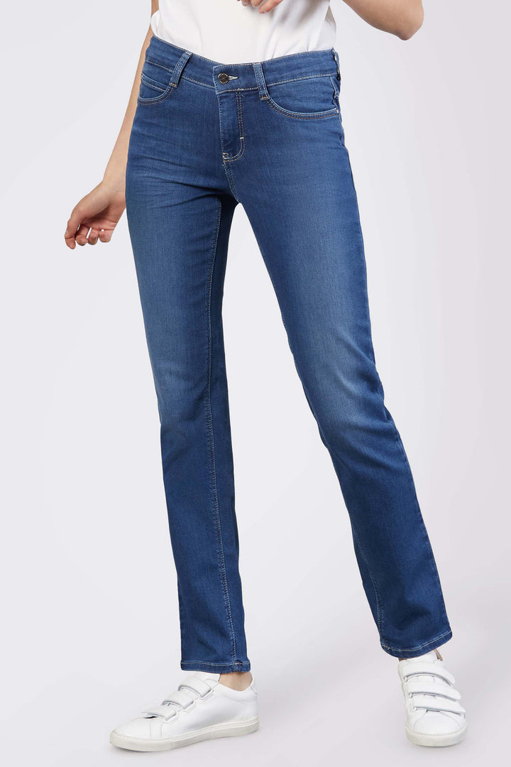 Mac Dream Mid Blue Authentic Wash Jeans, full length front