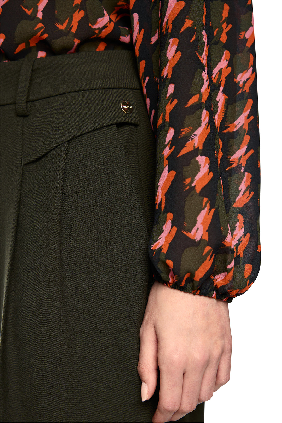 Marc Cain Collections Forest Night Green Woven Trousers, waistband detail