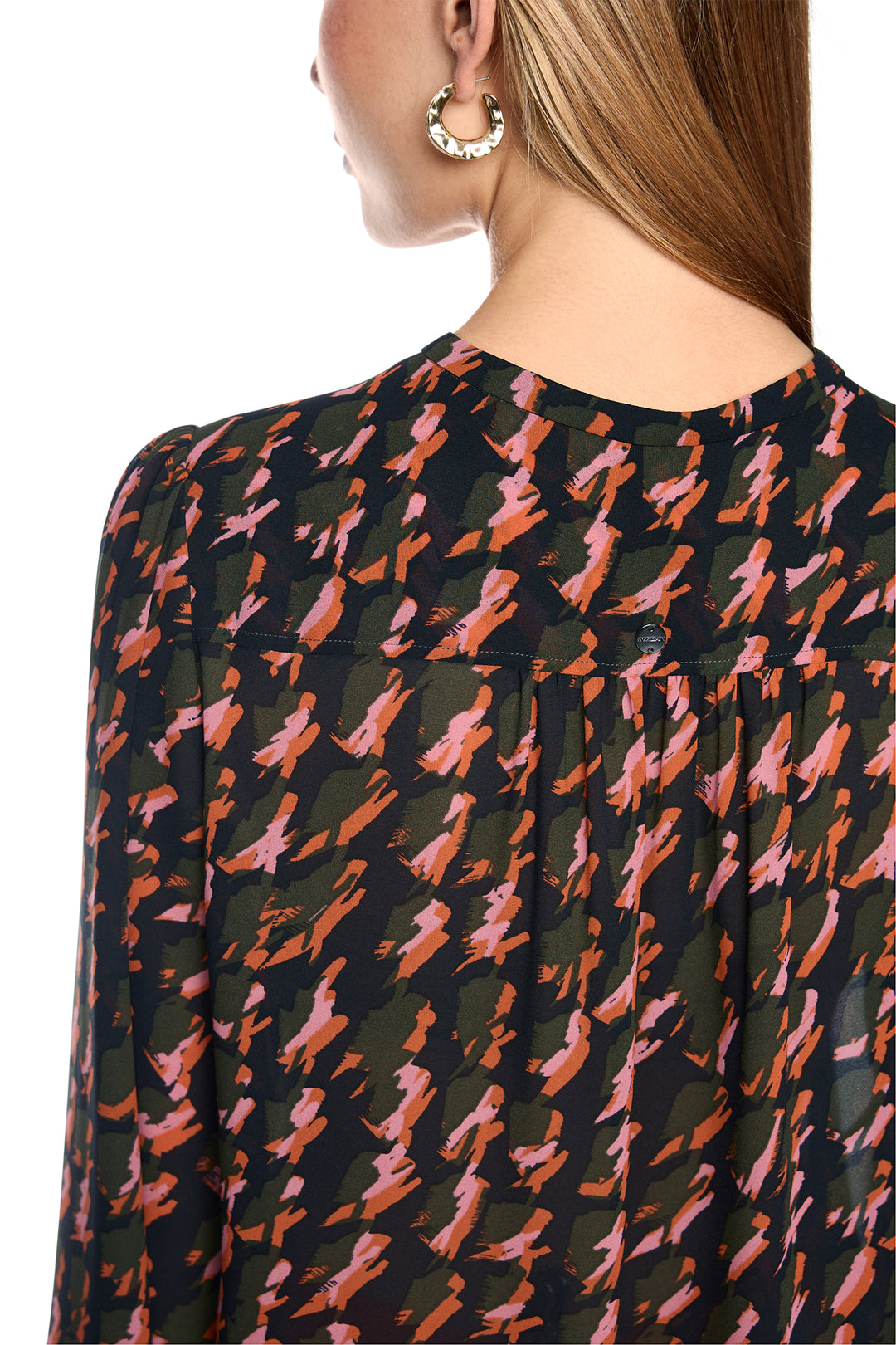 Marc Cain Collections Huehound Multicolour Woven Blouse, shoulder detail