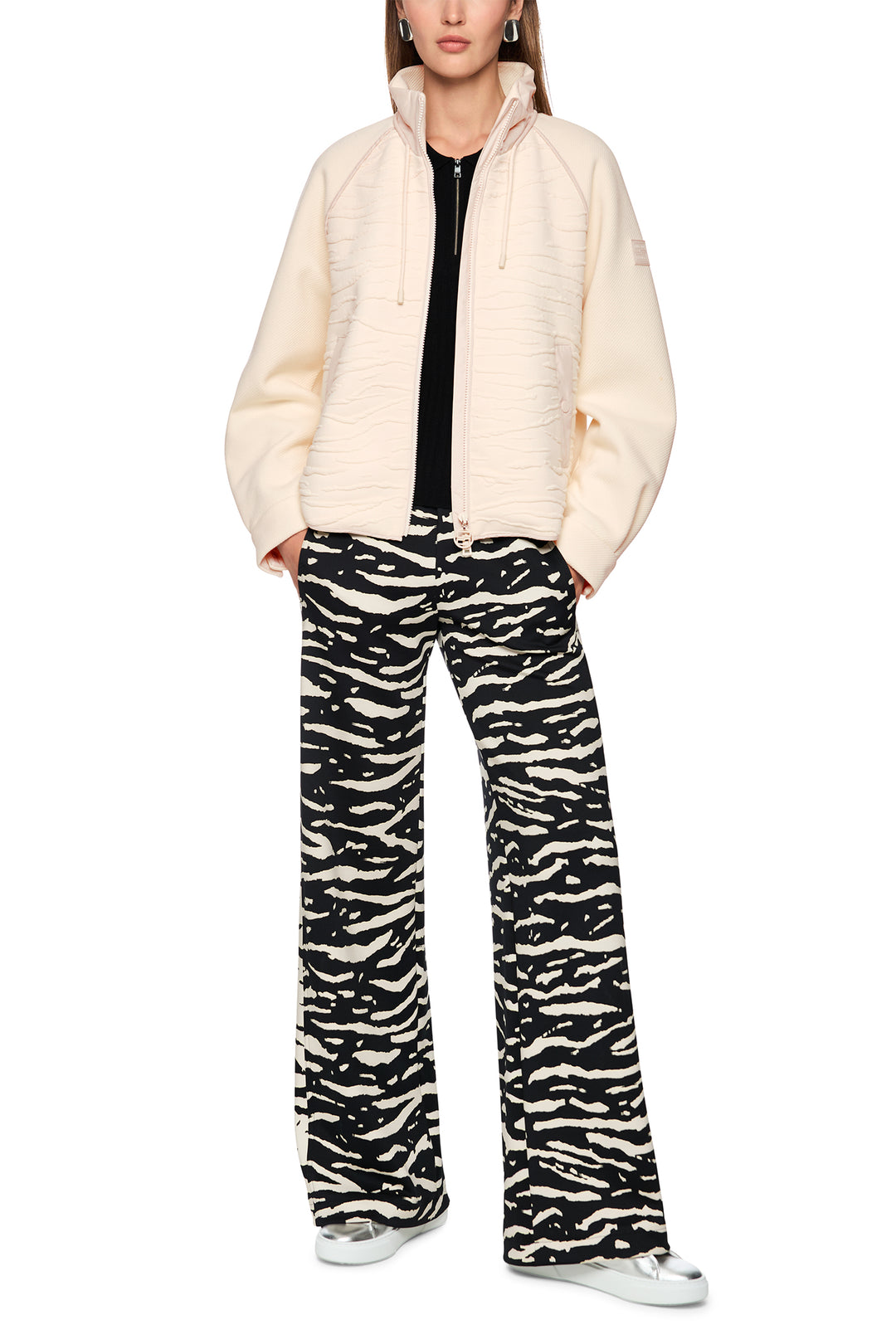 Marc Cain Sports AS 31.14 W28 153 Magnolia Cream Embossed Jacket