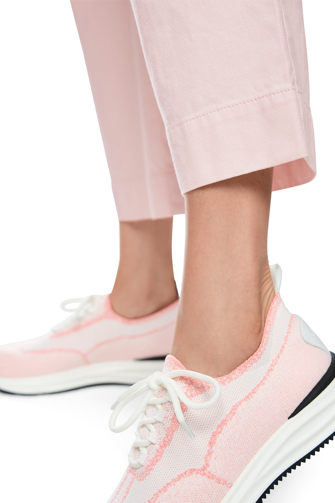 Marc Cain Sports AS 81.41 W30 202 Rosewater Pink Cropped Jeans