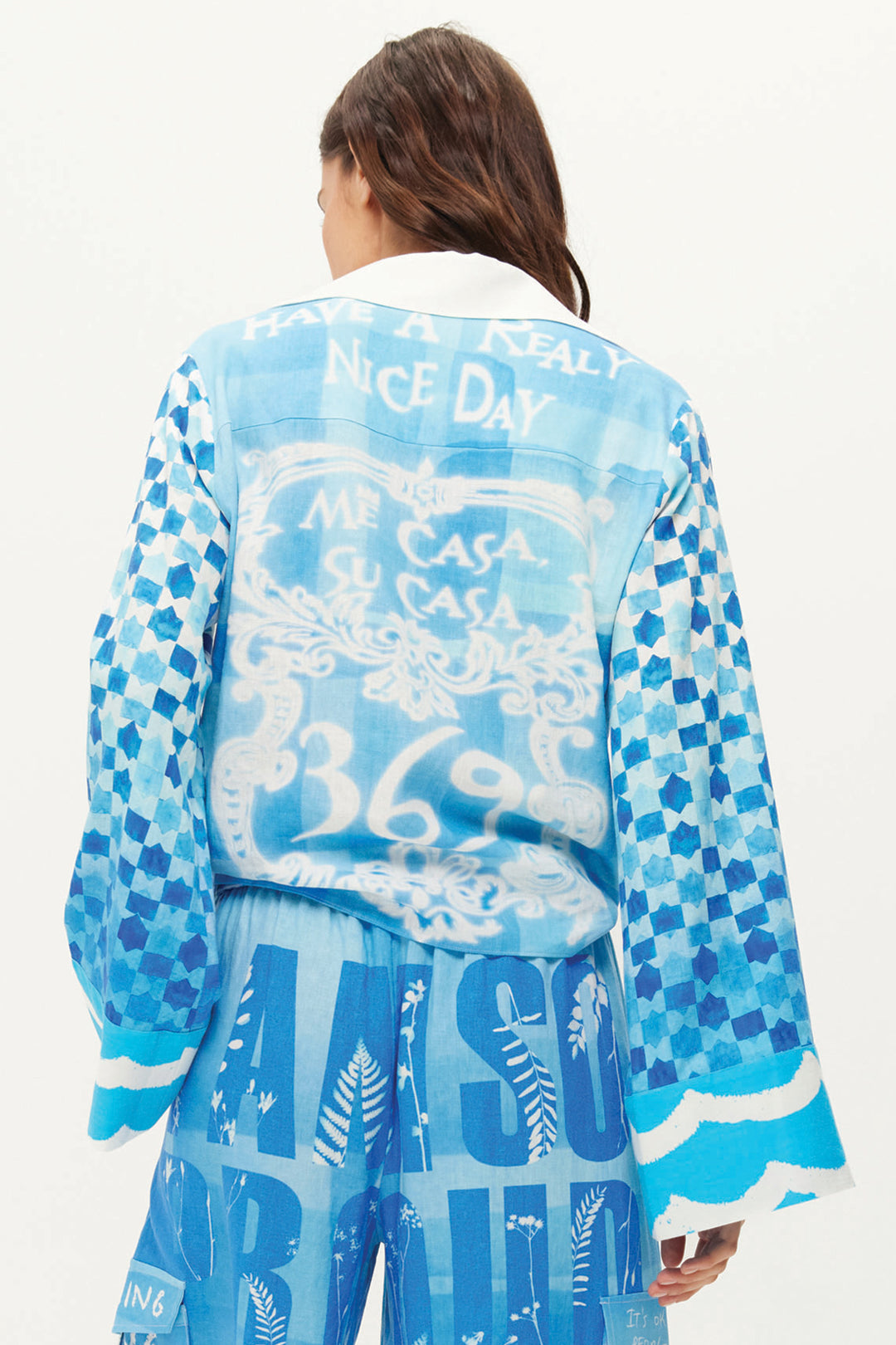 Me369 Ayla Blue Indogo Garden Tie Front Shirt