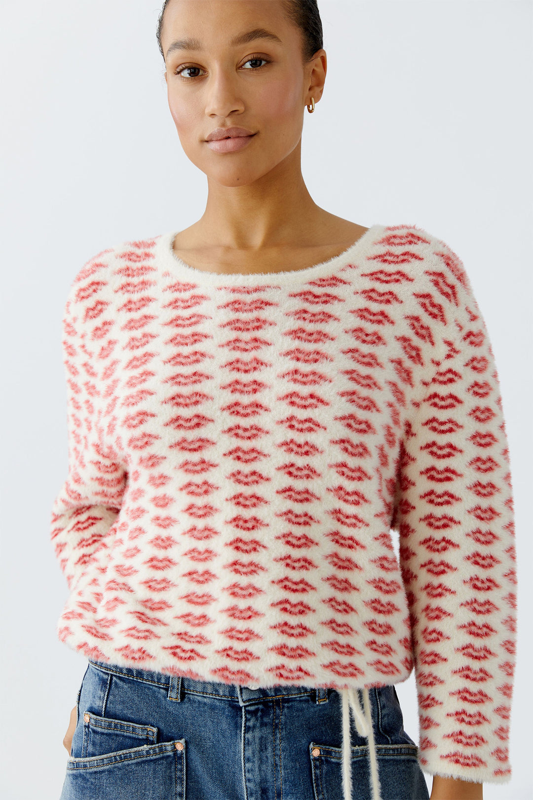 Oui 94626 White Red Lip Pattern Brushed Knit Jumper