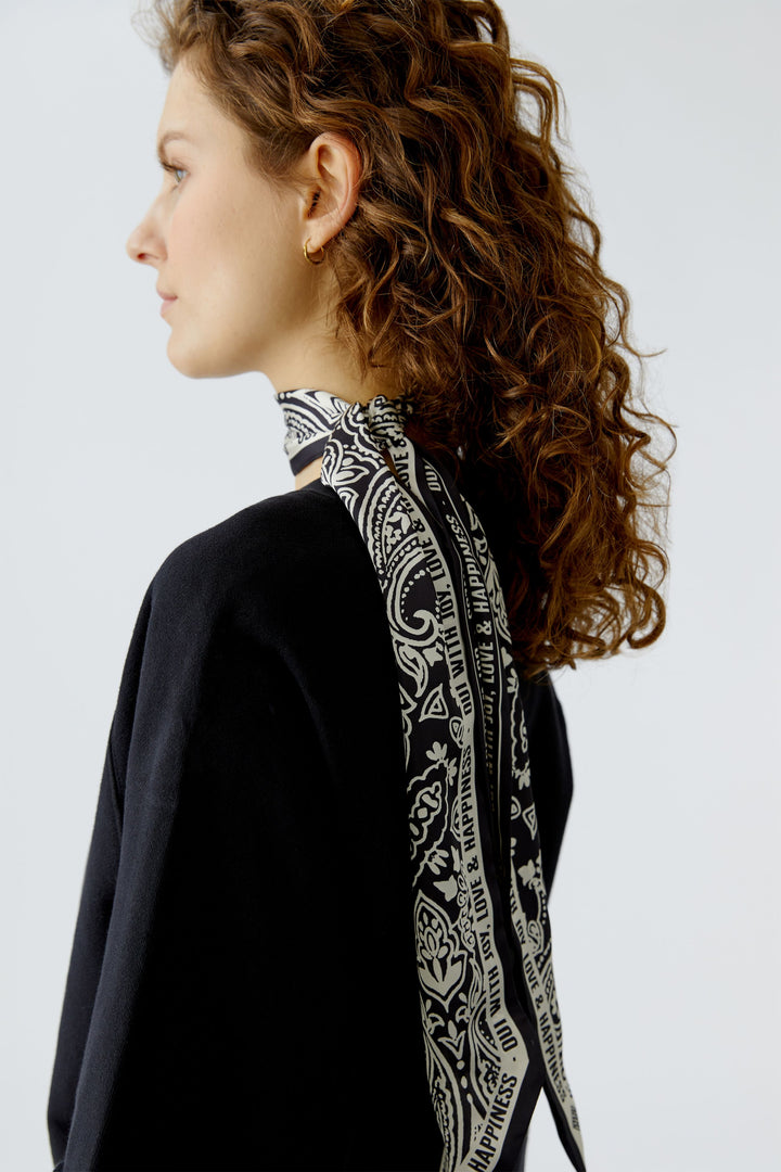 Oui 96520 White Black Paisley Print Scarf 0109