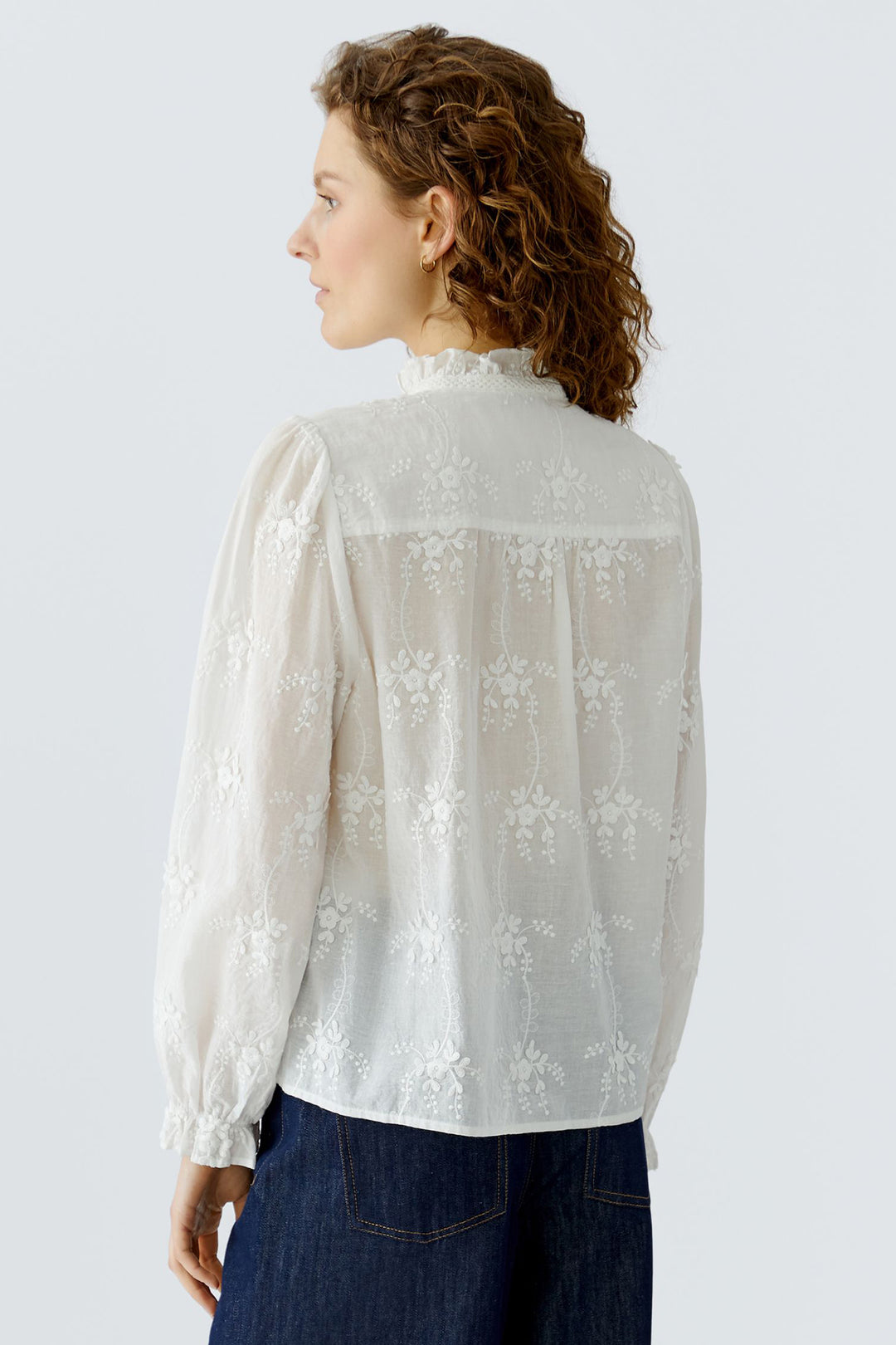 Oui 96713 Cloud Dancer White Embroidered Flower Blouse 1006