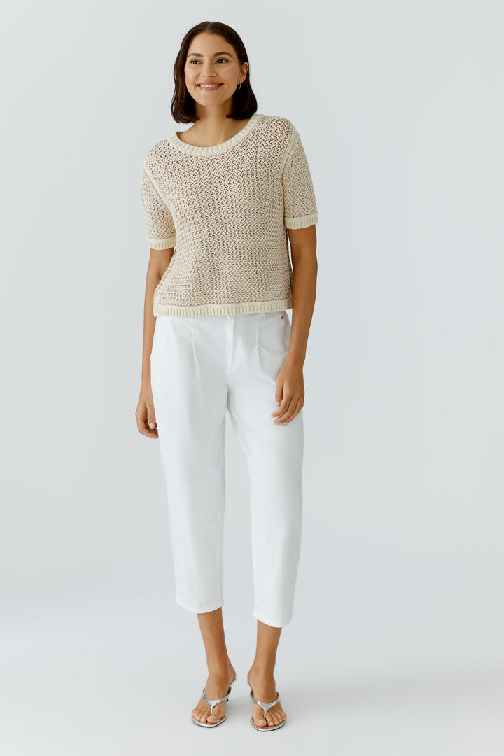 Oui Optic White loose leg cropped jeans 97294, front view styled with a textured knit