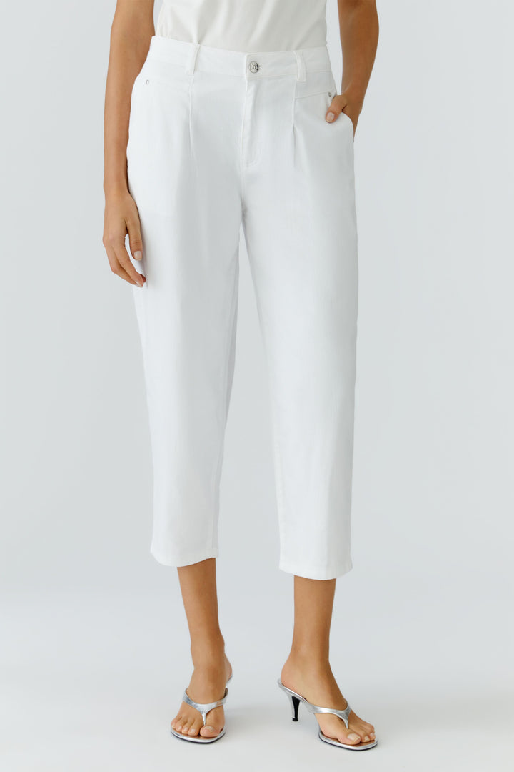 Oui Optic White loose leg cropped jeans, style 97294, at Olivia Grace Fashion