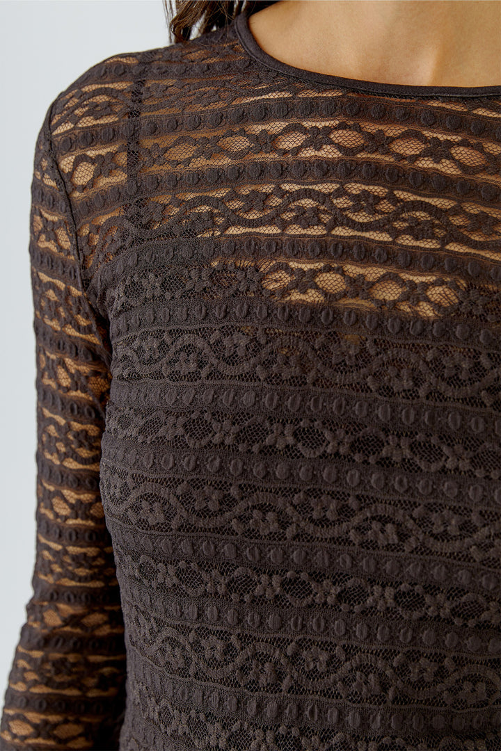 Oui Chocolate Torte Brown Lace Long Sleeve Top 99899 8936, close-up of the lace on model