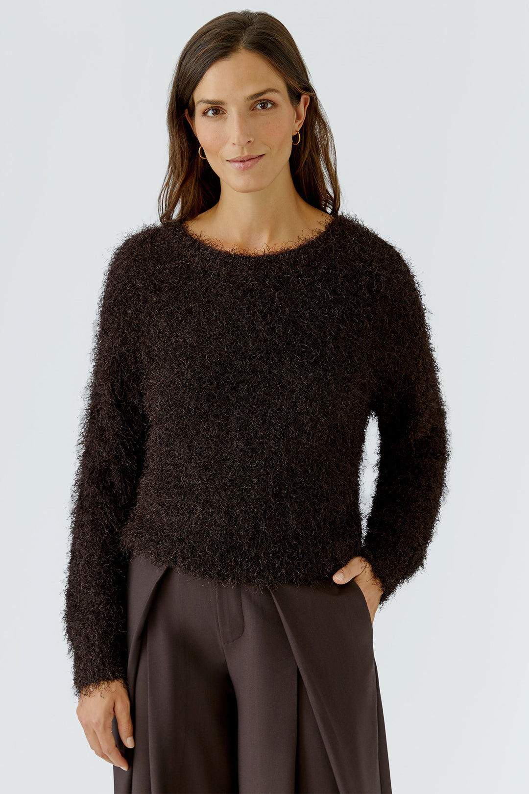 Oui Chocolate Torte Eyelash Knit Pullover Jumper 94604 8936, front view on model
