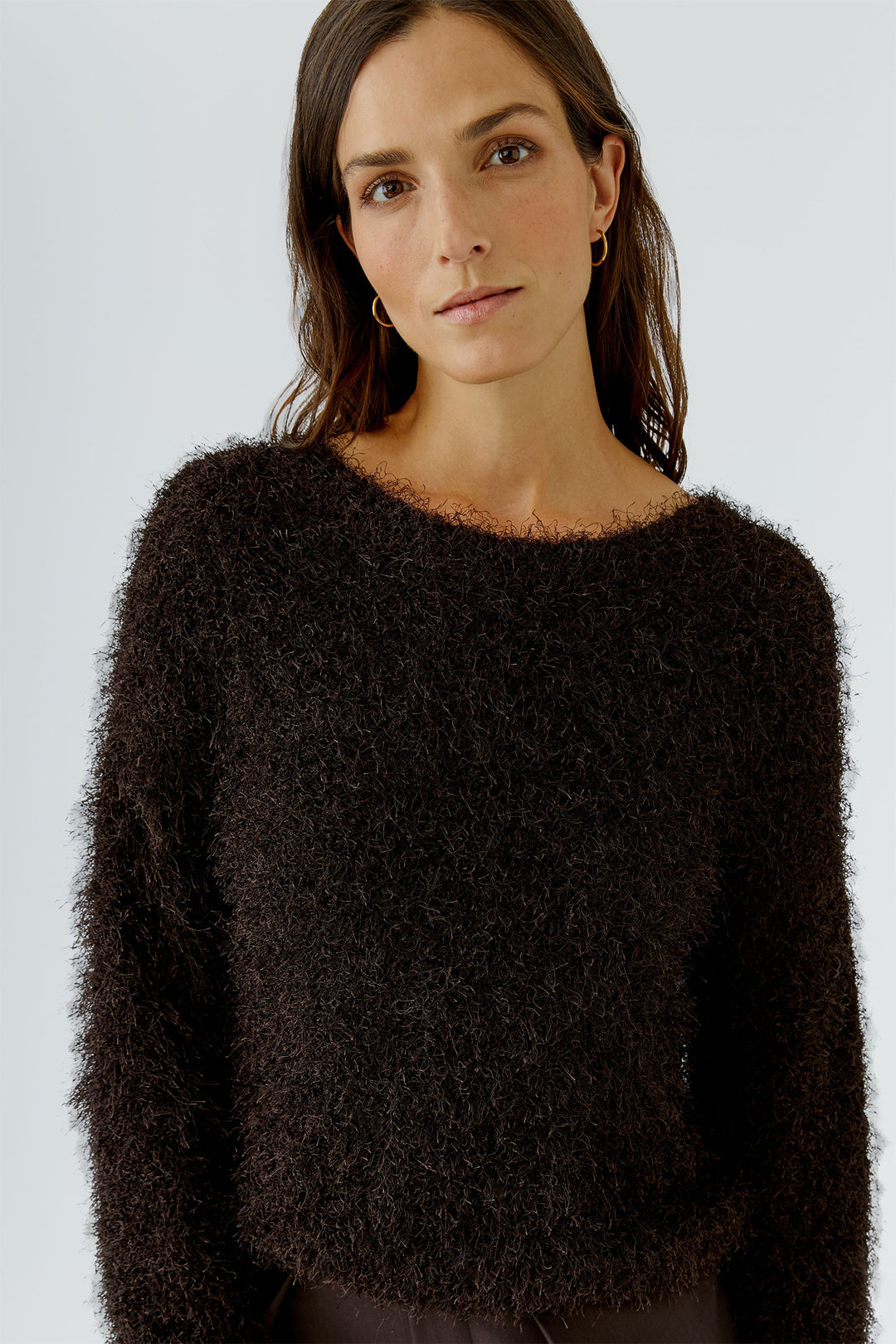 Oui Chocolate Torte Eyelash Knit Pullover Jumper 94604 8936, front view on model, cropped