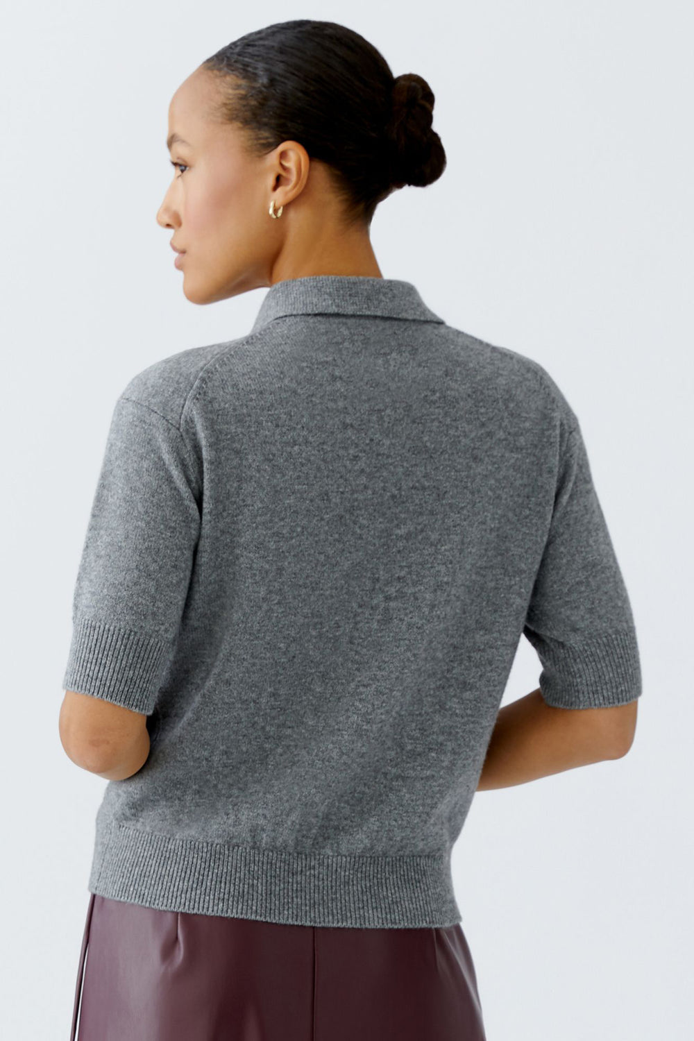 Oui Jumper 94269 Short Sleeve Graphite Grey 9501 - Olivia Grace Fashion