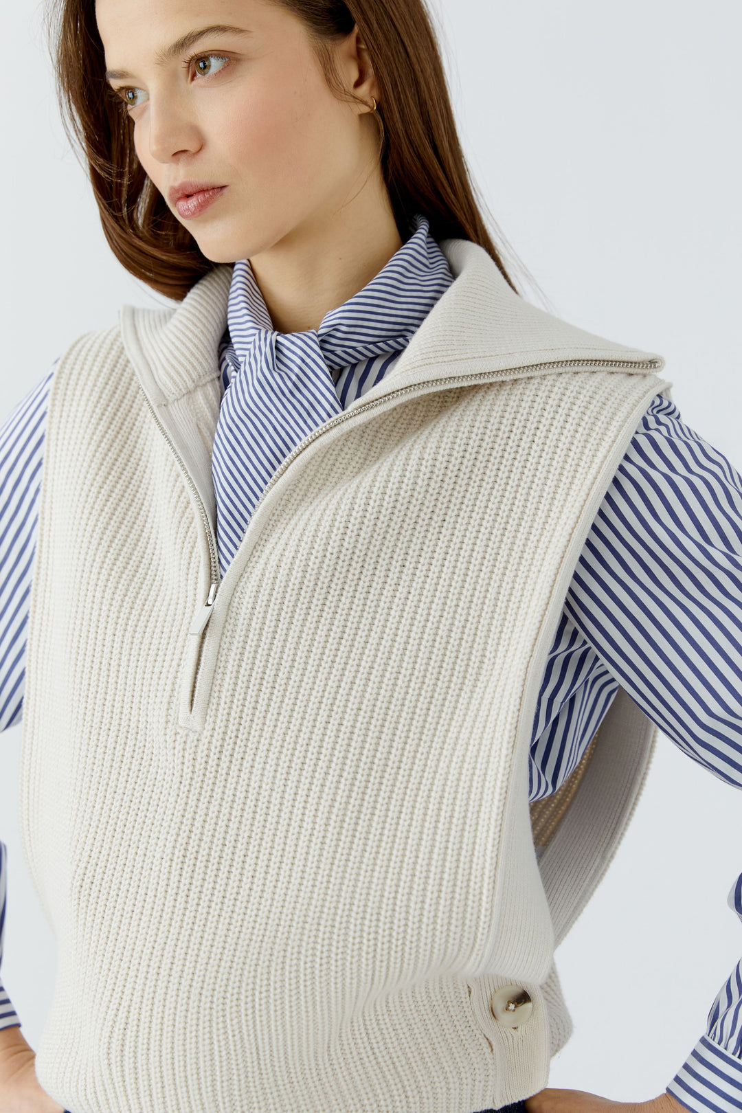 Oui Off White Sleeveless Half Zip Jumper 98049