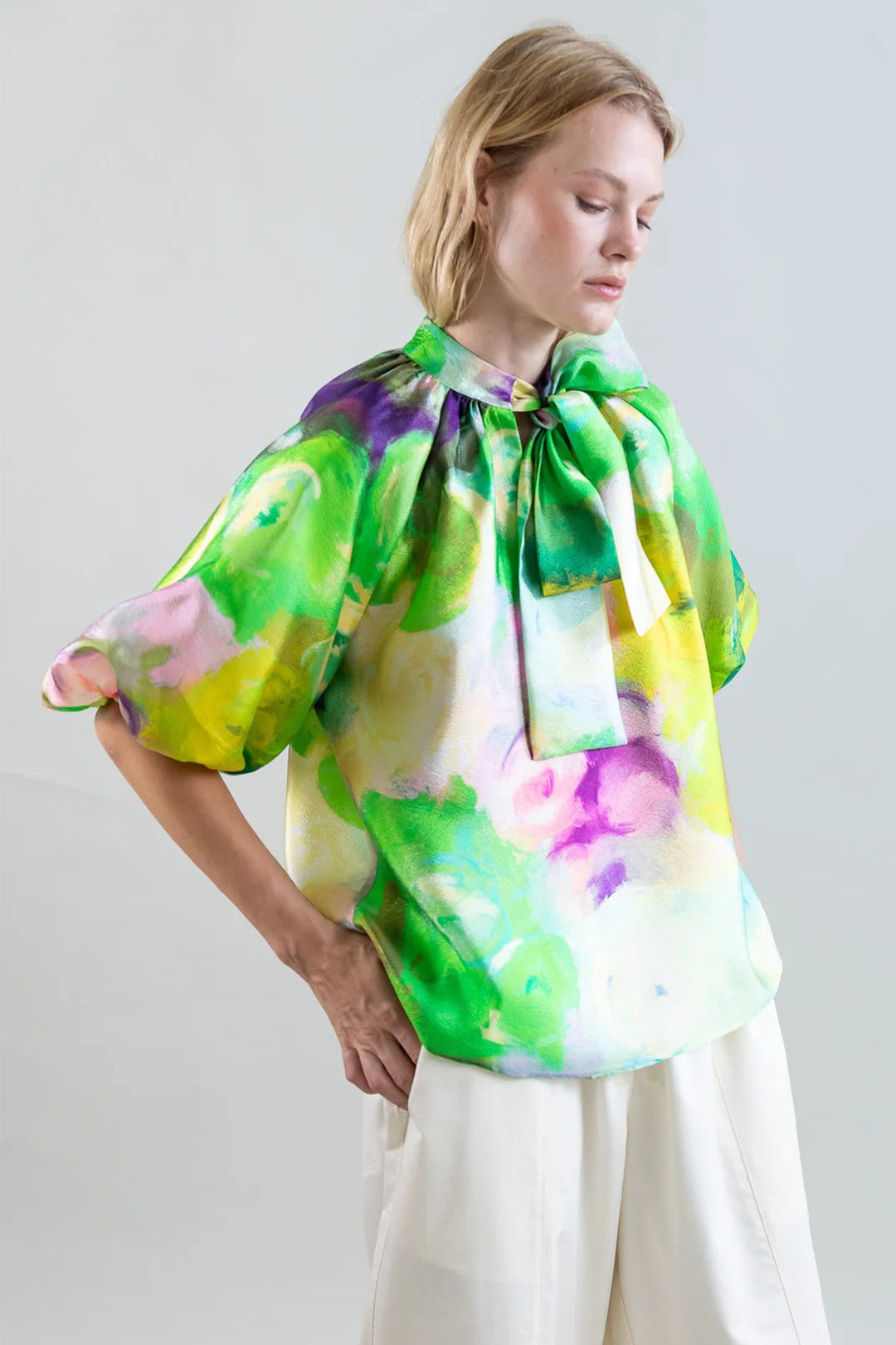 Psophia 211SHR2639 Green Abstract Floral Print Blouse