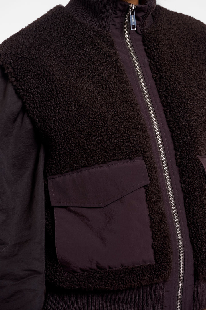 Rino &amp; Pelle Suzo Peated Brown Gilet 11104, detail of teddy fleece, zip and flap pocket