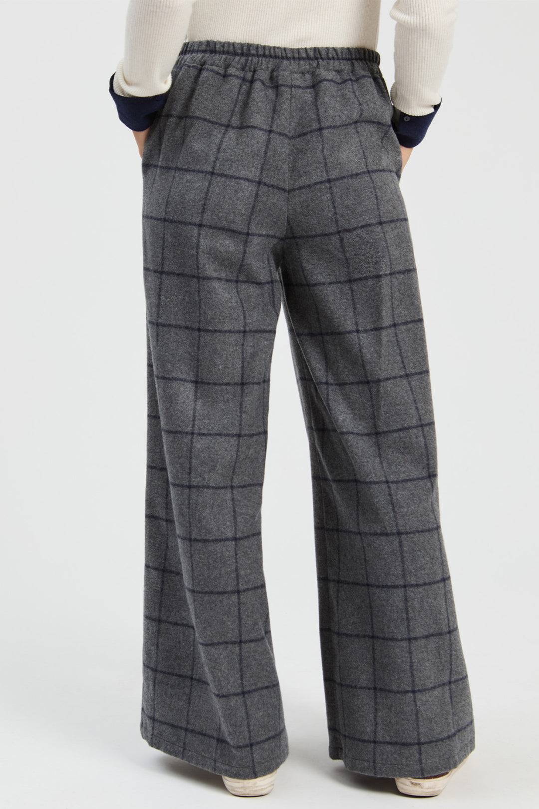 Vilagallo Grey &amp; Navy Check Trousers, detail of check weave and waistband