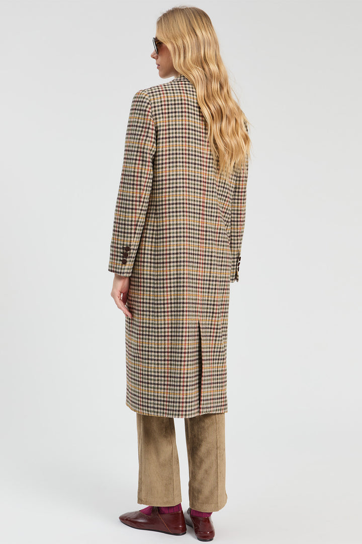 Vilagallo Houndstooth Multicolour Coat, back view showing the below-knee length