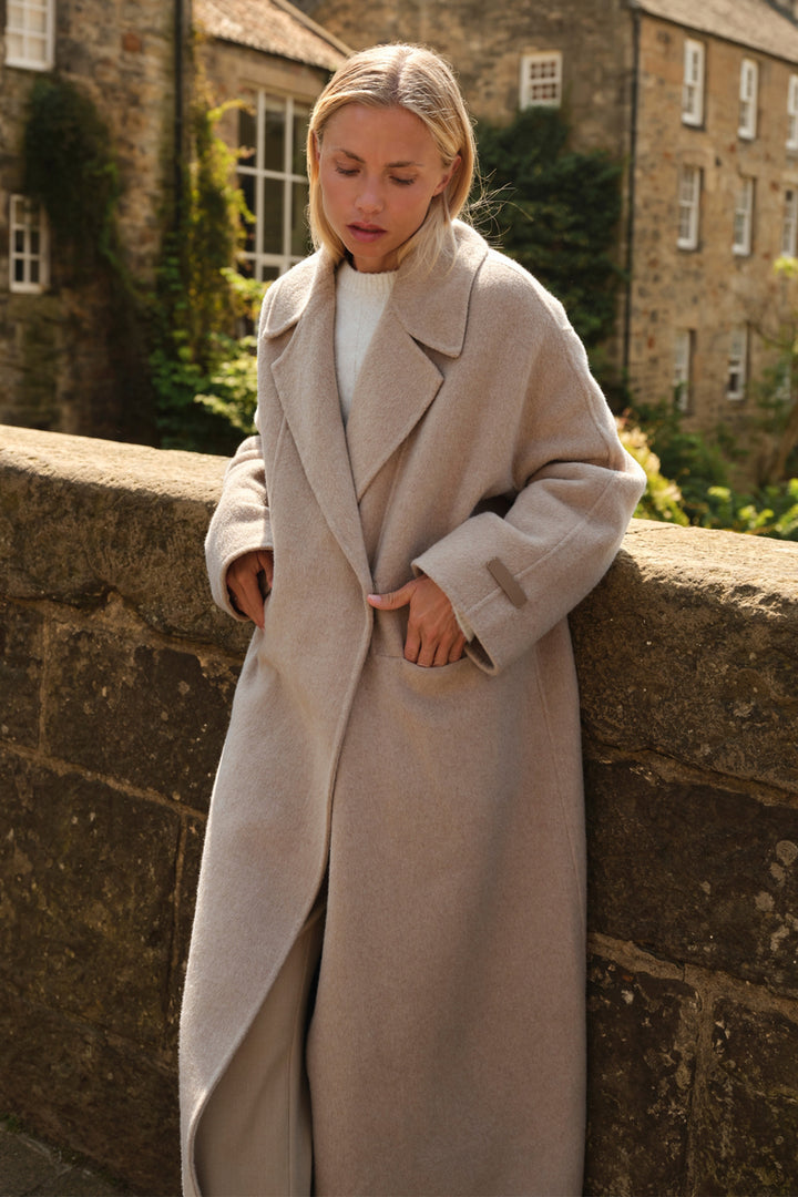 Yaya Cornstalk Brown Melange Beige Trousers, styled campaign look 7