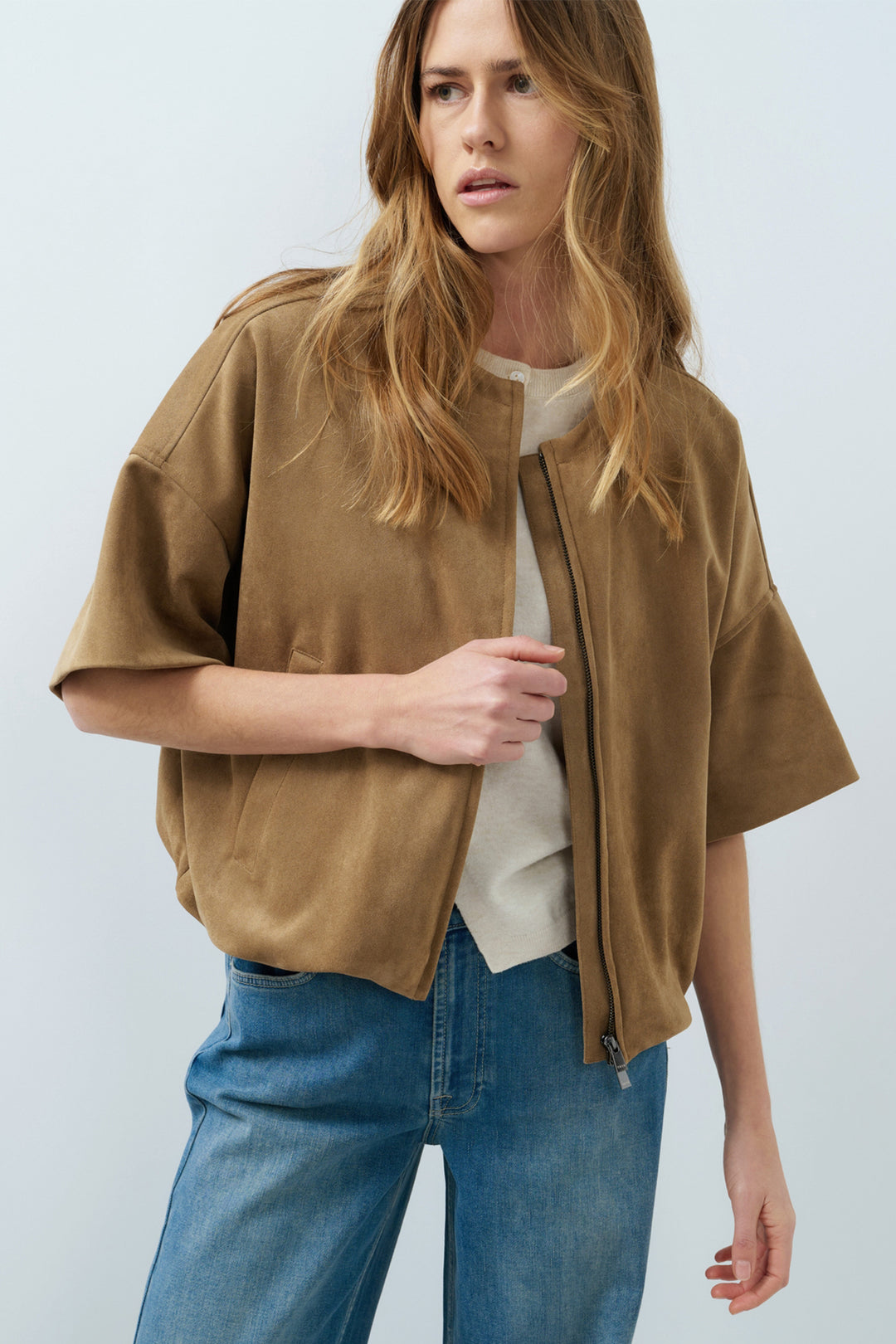Yaya Otter Brown Oversized Shortsleeve Suedine Jacket, worn open over a cream top with jeans