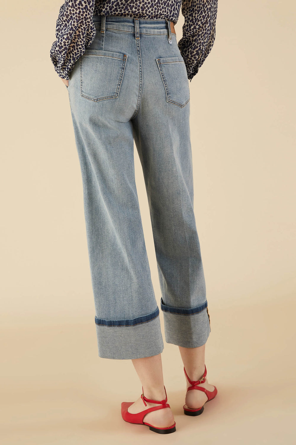 Emme Edotto 2351810435200 Blue Denim Cropped Jeans - Olivia Grace Fashion