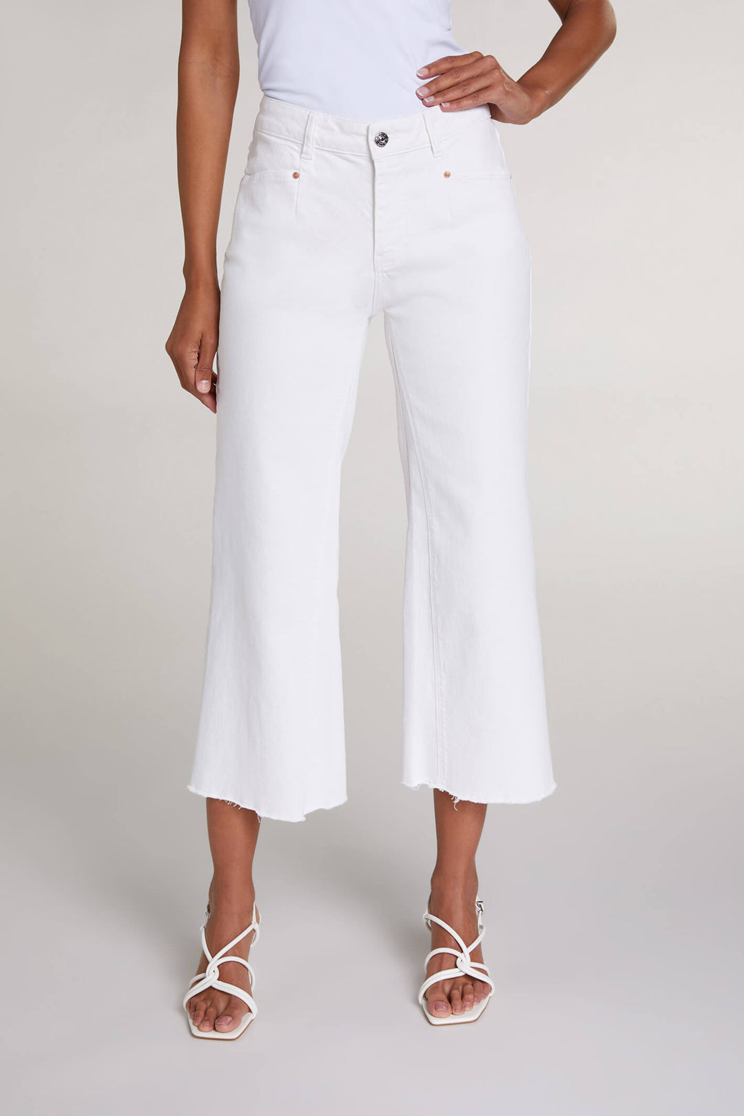 Oui 72490 White Cropped Raw Edge Flared Jeans - Olivia Grace Fashion